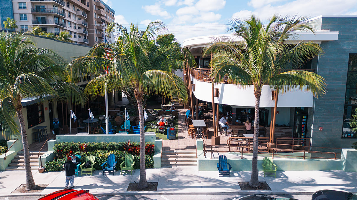 restaurant near Broward County convention center